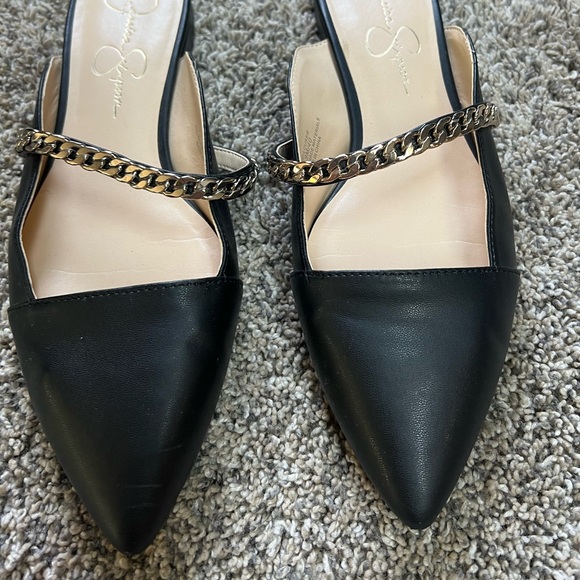 Jessica Simpson chain strap flats - Picture 2 of 7